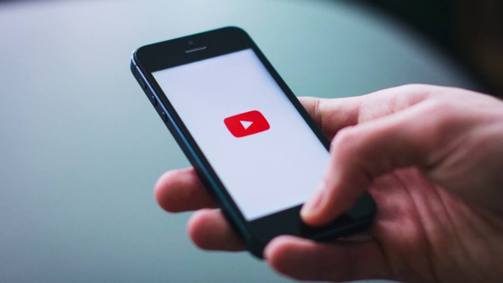  Transforme o YouTube do celular em um Karaokê