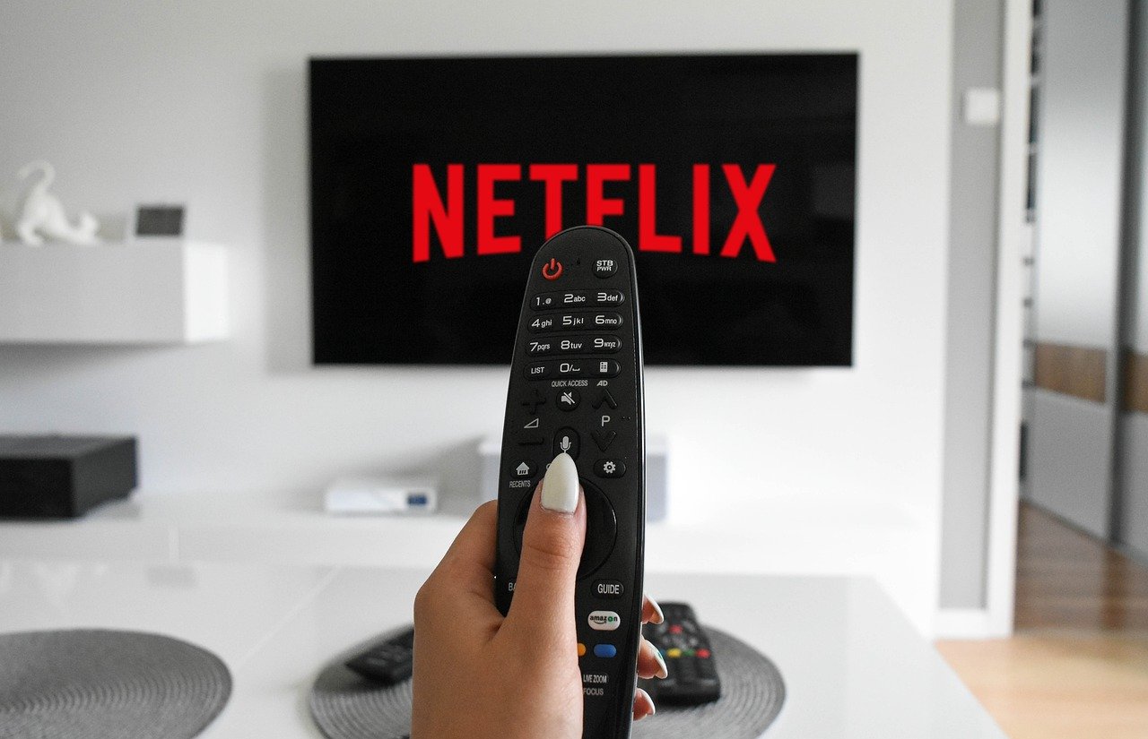  Como remover filmes e séries do “continuar assistindo” na Netflix