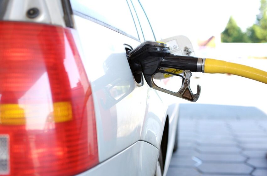 Gasolina cara? Conheça os três melhores apps para encontrar combustível barato